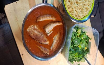 Little Tunny Pasta With Tomato, Garlic and Chili (One-Pan, Real-Life Version)